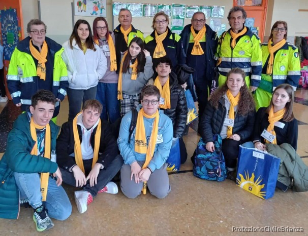 Impegnati nelle scuole